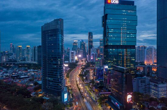 Pencakar Langit Modern Jakarta